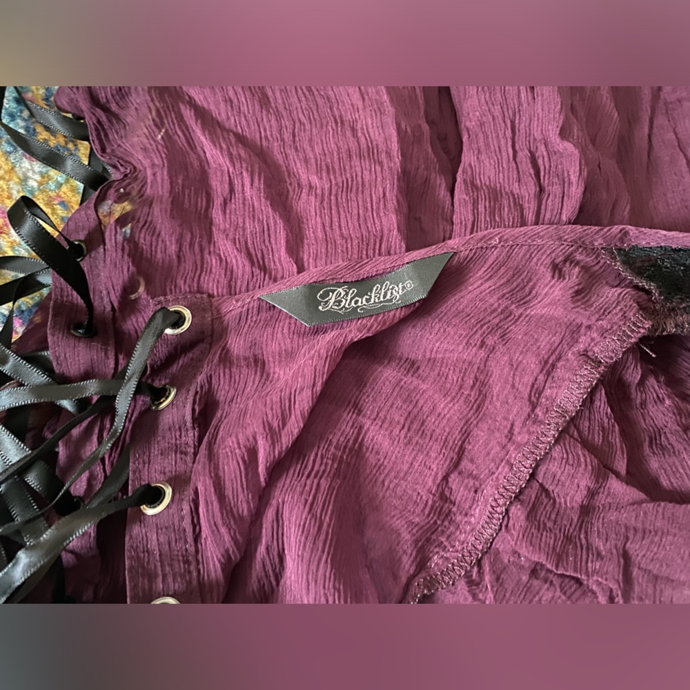 LIP SERVICE BLACKLIST rare Purple Lace-Up Blouse Xsmall flawed gem - Picture 5 of 12